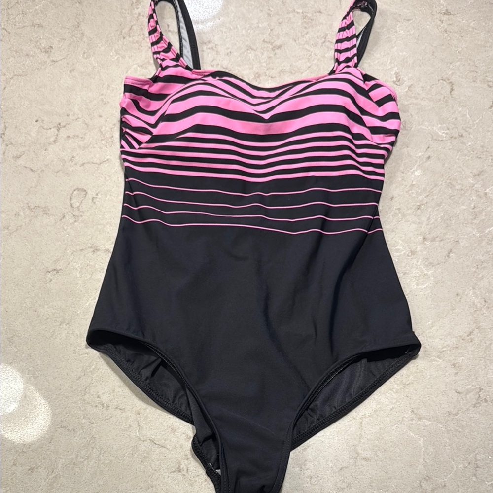 REEBOK ONE PIECE SWIMSUIT
